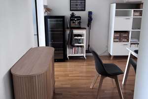 Moderne 2,5-Zimmer-Wohnung mit Balkon, Aufzug und Stellplatz in Unterbilk – Die vollständige Adresse der Immobilie erhältst du vom Anbieter., 40217 Unterbilk, Düsseldorf – Vorschaubild 2