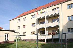 Frisch sanierte Wohnung mit historischem Flair – Große Diesdorfer Str. 170, 39110 Stadtfeld West, Magdeburg – Vorschaubild 2