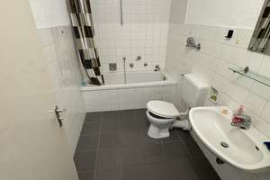 *SCHÖNE 2 ZI. WOHNUNG MIT GROSSEM BALKON + EINBAUKÜCHE + BADEWANNE* – 48157 Coerde, Münster – Vorschaubild 11