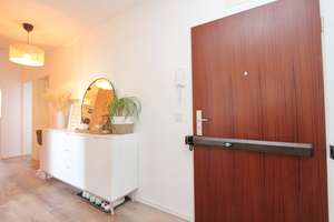 Moderne 3-Zimmer-Wohnung mit 2 Balkonen & Seeblick in Hamburg-Wandsbek – Die vollständige Adresse der Immobilie erhältst du vom Anbieter., 22041 Wandsbek (Ortsteil), Hamburg – Vorschaubild 9