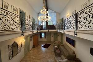 Exklusives Anwesen: Luxuriöses Wohnen mit bezauberndem Garten und eleganten Räumen auf 377m² – Die vollständige Adresse der Immobilie erhältst du vom Anbieter., 87719 Mindelheim – Vorschaubild 10