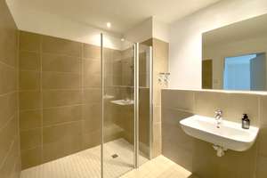 Schicke 3-Zimmer-Wohnung im Stephaniviertel - 3 Balkone, Fußbodenheizung, EBK und Stellplatz – Abbentorswallstraße 50, 28195 Altstadt, Bremen – Vorschaubild 9