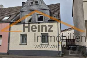 Familienfreundliche Doppelhaushälfte mit großem Garten !!!