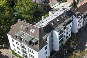 Attraktive 3-Zimmer-Wohnung mit zusätzlichen Tiefgaragenstellplatz – Die vollständige Adresse der Immobilie erhältst du vom Anbieter., 50937 Sülz, Köln – Vorschaubild 2