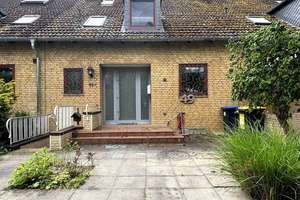 Volksdorfer Herzstück mit tollem Grundriss und Garage – Die vollständige Adresse der Immobilie erhältst du vom Anbieter., 22359 Volksdorf, Hamburg – Vorschaubild 1
