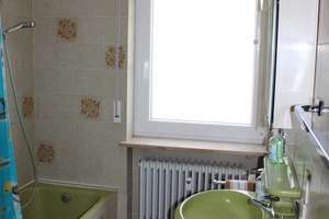 Große 3 Zi. Whg. mit Balkon und Garage in Nbg. Großgründlach – Die vollständige Adresse der Immobilie erhältst du vom Anbieter., 90427 Großgründlach, Nürnberg – Vorschaubild 11