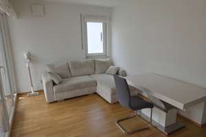 Mietwohnung mit EBK und zwei Balkonen in Ingolstadt-Ringsee – Frueaufstraße 11, 85053 Südost, Ingolstadt – Vorschaubild 2