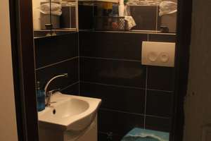 Gepflegtes Reihenmittelhaus mit Einliegerwohnung, Garten, Kamin, Balkonen & Garage in Wohnsiedlung – Die vollständige Adresse der Immobilie erhältst du vom Anbieter., 44227 Menglinghausen, Dortmund – Vorschaubild 18