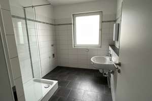 2 1/2  Zimmer komplett modernisierte Wohnung in Hagen Haspe – Kurze Str. 22, 58135 Haspe-Ost, Hagen – Vorschaubild 3