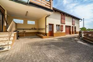 Freistehendes Einfamilienhaus mit Nebengebäude und Garage auf großzügigem Grundstück – Die vollständige Adresse der Immobilie erhältst du vom Anbieter., 67136 Fußgönheim – Vorschaubild 4