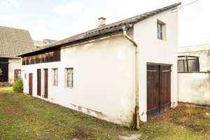 Charmantes älteres Haus im Herzen von Neureut – Die vollständige Adresse der Immobilie erhältst du vom Anbieter., 76149 Neureut, Karlsruhe – Vorschaubild 16