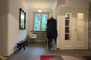 Wunderschöne Stadtwohnung mit Einfamilienhaus Charme mitten in Bogenhausen – Die vollständige Adresse der Immobilie erhältst du vom Anbieter., 81675 Altbogenhausen, München – Vorschaubild 3