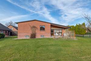 RESERVIERT - Splitlevel Bungalow in familienfreundlicher Lage! – Die vollständige Adresse der Immobilie erhältst du vom Anbieter., 21706 Drochtersen – Vorschaubild 16