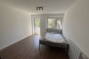 WG-taugliche 4-Zimmer-Wohnung in Bogenhausen