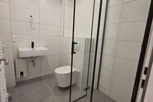 Zuhause in einer komplett renovierten Wohnung mit vier Zimmern in Duisburg – Borkhofer Straße 23, 47137 Mittelmeiderich, Duisburg – Vorschaubild 3