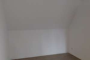 Schöne 3 Zimmer Wohnung in ruhiger Lage sucht neue Mieter! – Heinz-Bongartz-Str. 10, 1239 Lockwitz, Dresden – Vorschaubild 7