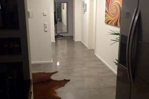 Exklusive EG-Wohnung mit separaten Eingang in einer abgeschlossenen Wohnanlage!Whirlpool,Garage,EBK!