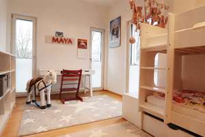 Stilvolle 4-Zimmer-Wohnung mit zwei Balkonen in familienfreundlicher Lage – Die vollständige Adresse der Immobilie erhältst du vom Anbieter., 40470 Mörsenbroich, Düsseldorf – Vorschaubild 17