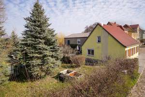 Charmantes kleines Einfamilienhaus mit schönem großen Garten wartet auf Sie. – Die vollständige Adresse der Immobilie erhältst du vom Anbieter., 14929 Treuenbrietzen – Vorschaubild 2