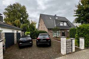 Ihr neues Traumdomizil vollmöblierte Luxus-Doppelhaushälfte – Die vollständige Adresse der Immobilie erhältst du vom Anbieter., 42657 Burg/Höhscheid, Solingen – Vorschaubild 1