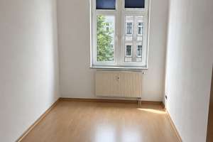Schöner Wohnen : Helle 3-Zimmer-Wohnung mit IKEA-Einbauküche und Balkon in der Johannesvorstadt – Josef Ries Straße 72, 99086 Johannesvorstadt, Erfurt – Vorschaubild 5