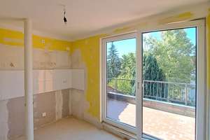 2-Zimmer-Dachgeschosswohnung mit Hobbyfläche und Balkon sucht neue Mieter! – Heideläuferweg 4, 12353 Buckow, Berlin – Vorschaubild 2