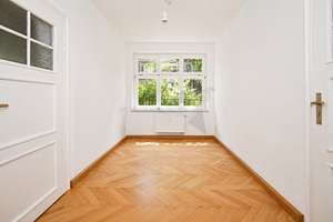 Wunderschöne, sanierte 3 Raum Altbau-Wohnung mit Balkon, Echtholzparket und großem Hausgarten – Richard- Wagner- Straße 37, 9119 Kappel, Chemnitz – Vorschaubild 7