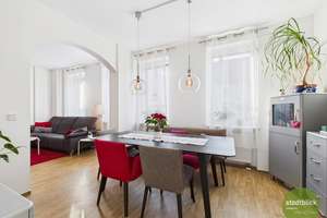 CHARMANTES UND GUT GEPFLEGTES EINFAMILIENHAUS MIT NEBENGEGEBÄUDE, HOF- UND GARTENBEREICH – Die vollständige Adresse der Immobilie erhältst du vom Anbieter., 65199 Dotzheim, Wiesbaden – Vorschaubild 4