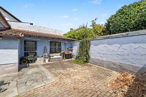 Ein Zuhause zum Wohlfühlen – Einfamilienhaus mit Dachterrasse für Paare u. Familien in Kleinostheim – Die vollständige Adresse der Immobilie erhältst du vom Anbieter., 63801 Kleinostheim – Vorschaubild 9