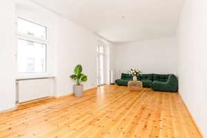 Schlesischer Busch - Helle, großzügige Altbauwohnung mit Balkon zwischen Oberbaumbrücke & Badeschiff – Die vollständige Adresse der Immobilie erhältst du vom Anbieter., 10997 Kreuzberg, Berlin – Vorschaubild 2