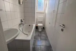 2 Zimmerwohnung mit Balkon sucht ordentlichen Mieter – Grillostraße 43, 45881 Gelsenkirchen – Vorschaubild 7