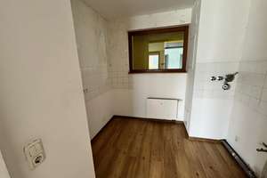 NUR MIT WOHNBERECHTIGUNGSSCHEIN NACH § 88D !! 1-Zimmer-Wohnung sucht Nachmieter – Bad Nauheimer Straße 15, 64289 Darmstadt-Nord, Darmstadt – Vorschaubild 3