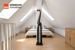 Helle, gut geschnittene 2-Zi.-DG-Wohnung mit Balkon & ausgebautem Spitzboden in kleiner Wohnanlage – Die vollständige Adresse der Immobilie erhältst du vom Anbieter., 81825 Berg am Laim Ost, München – Vorschaubild 5