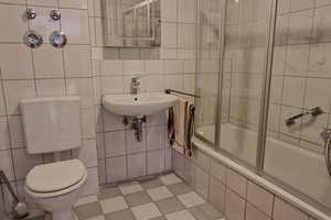 Schöne 2-Zimmer-Wohnung mit Balkon, EBK und TG in Ingolstadt (Audi-Nähe) – Ingolstadt – Vorschaubild 8