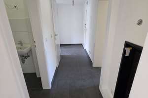 Renovierte 3-Zimmer-Wohnung mit Balkon,  Ideal für Paare – Halfengasse 7, 50735 Niehl, Köln – Vorschaubild 4