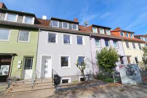 Provisionsfrei vom Eigentümer // Lichtdurchflutete 2,5-Zimmer-Wohnung mit Balkon – Die vollständige Adresse der Immobilie erhältst du vom Anbieter., 28217 Steffensweg, Bremen – Vorschaubild 7