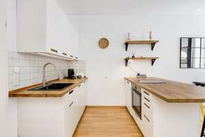 Vollmöbliert! Ludwigsvorstadt: Zeitlose Altbau-Eleganz zwischen Stachus und Theresienwiese – Landwehrstraße 8, 80336 Ludwigsvorstadt-Kliniken, München – Vorschaubild 5