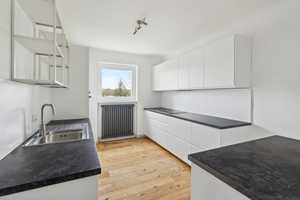 Stilvolle 4-Zimmer-Altbauwohnung in idyllischer & ruhigen Lage! mit Kamin in Berlin-Westend – 115qm – Berlin – Vorschaubild 6
