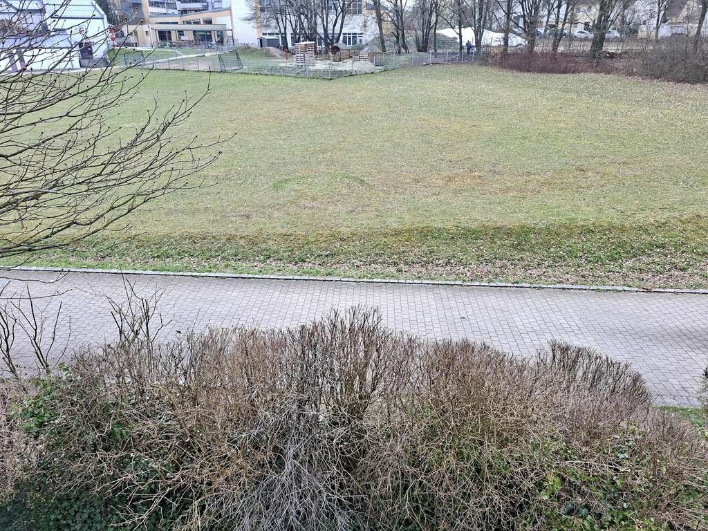 Immobilie in Diedorf - Greifen Sie zu! Schöne 3-ZKB Wohnung mit Balkon und TG-Stellplatz - Bild 4