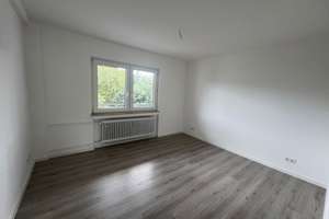 Schöne Wohnung zu sofort - 3 Zi.-Whng.- mit Balkon - Duisburg Rheinhausen – Brahmsstraße 26, 47226 Rheinhausen-Mitte, Duisburg – Vorschaubild 5