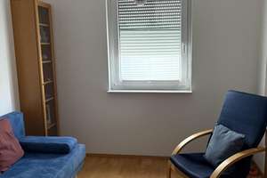 Familienfreundliche Doppelhaushälfte mit Blick ins Grüne, 7 Zimmer, PV-Anlage – Die vollständige Adresse der Immobilie erhältst du vom Anbieter., 65207 Auringen, Wiesbaden – Vorschaubild 9