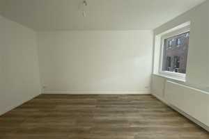 ERSTBEZUG NACH SANIERUNG! Zentrales Apartment ab sofort zu vermieten – Ratinger Straße 24, 40213 Düsseldorf – Vorschaubild 3