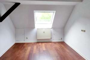 🏡✨ Charmante Altbau-Dachgeschosswohnung – Erstbezug nach Renovierung! ✨🏡 – Feuerbachstraße 17, 44795 Weitmar-Mitte, Bochum – Vorschaubild 5