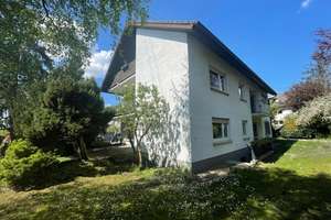 Dreifamilienhaus mit großem Gartengrundstück in begehrter Wohnlage  von Wiesloch zu verkaufen! – Lieselottestraße 9, 69168 Wiesloch – Vorschaubild 2
