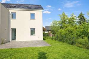 Hochwertig saniertes ZFH mit Terrasse, Garten und Fußbodenheizung! | Idyllische Lage – Krostitzer Straße 4, 4509 Schönwölkau – Vorschaubild 2
