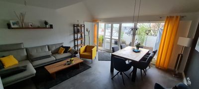 moderne 2 Zimmer Staffelgeschoss-Wohnung