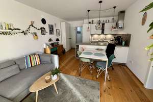 Wohnen am Schlosspark: 2-Zimmer-Wohnung in Obermenzing – Die vollständige Adresse der Immobilie erhältst du vom Anbieter., 81245 Obermenzing, München – Vorschaubild 2