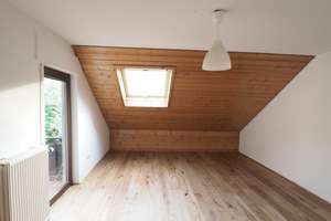 Großzügiges Reihenhaus mit Terrasse, Garten, Balkon in ruhiger Lage in Siegen – Liegnitzer Straße 29, 57072 Siegen – Vorschaubild 13