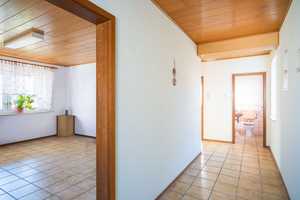 *** Reserviert *** Großzügiges Zweifamilienhaus mit Ausbaupotential und großem Garten – Darmstadt-Dieburg (Kreis) – Vorschaubild 6