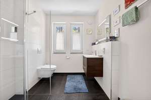 Trier-Feyen: Wohnen wie im eigenen Haus - moderne Duplex-ETW mit Terrasse, Garten & Sauna – Die vollständige Adresse der Immobilie erhältst du vom Anbieter., 54294 Feyen/Weismark, Trier – Vorschaubild 4